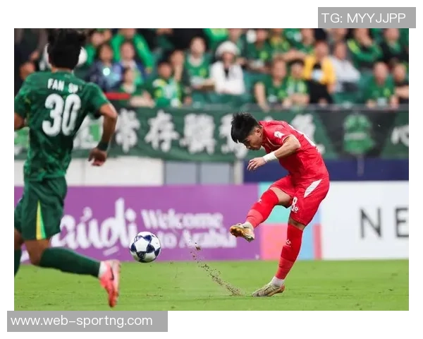 河内公安对阵北京国安巴林裁判组全力执法引关注 河内公安对阵北京国安巴林裁判组全力执法引关注