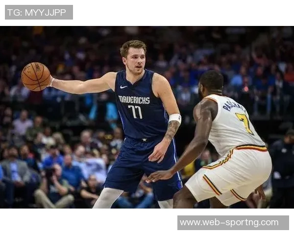 詹姆斯凭借超高球商巧妙规避不适合局面展现篮球智慧